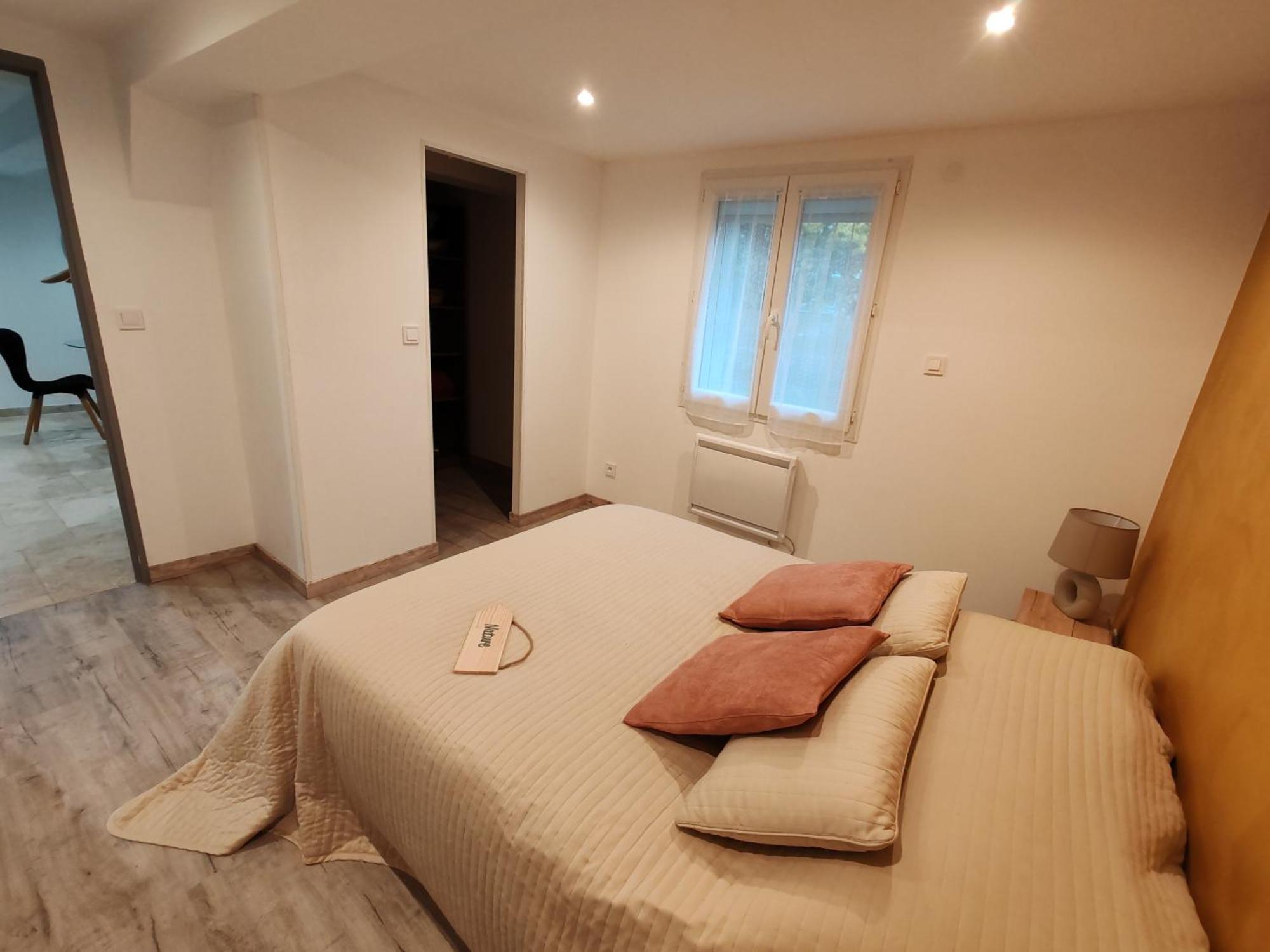 Appartement T3 Neuf Proche Centre Ville, Clim Et Parking Et Centrale Edf Valence  外观 照片
